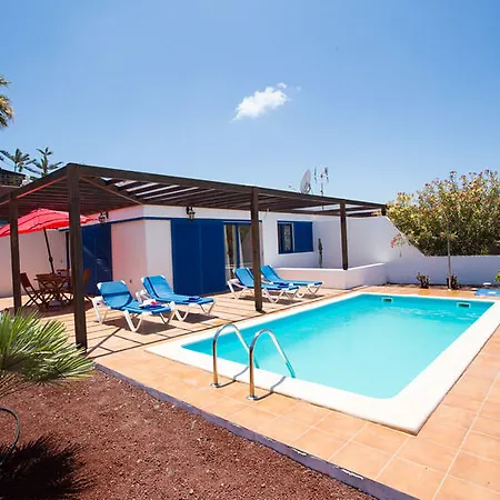 Valentina Private Pool Готель